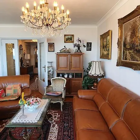 The Sea & View - Parking Optional *