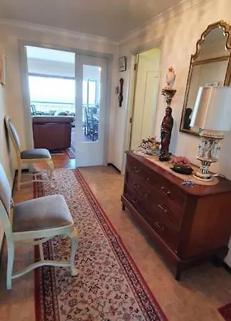 The Sea & View - Parking Optional