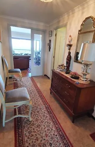 The Sea & View - Parking Optional