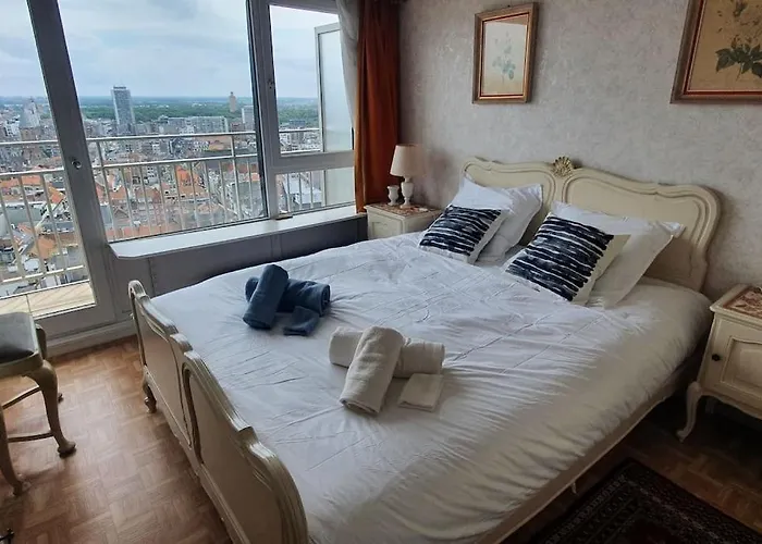 The Sea & View - Parking Optional *