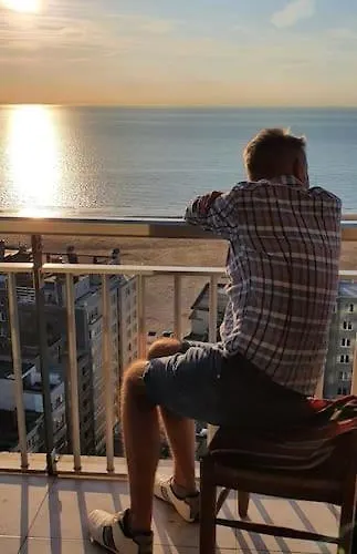 The Sea & View - Parking Optional Apartment Ostende